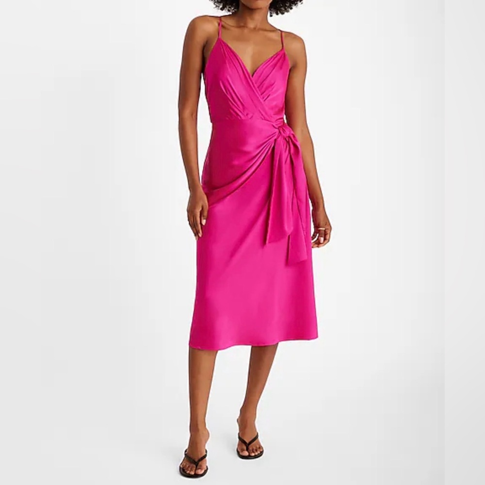 Express women’s medium Satin V-Neck Sleeveless Tie Waist Surplice Midi Dress - Picture 16 of 16